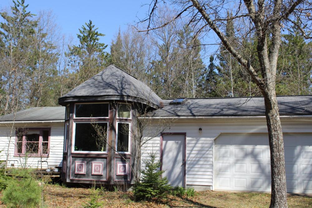 Currently Displayed Property Photo