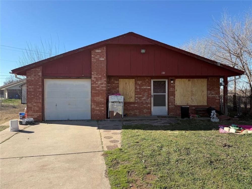Currently Displayed Property Photo