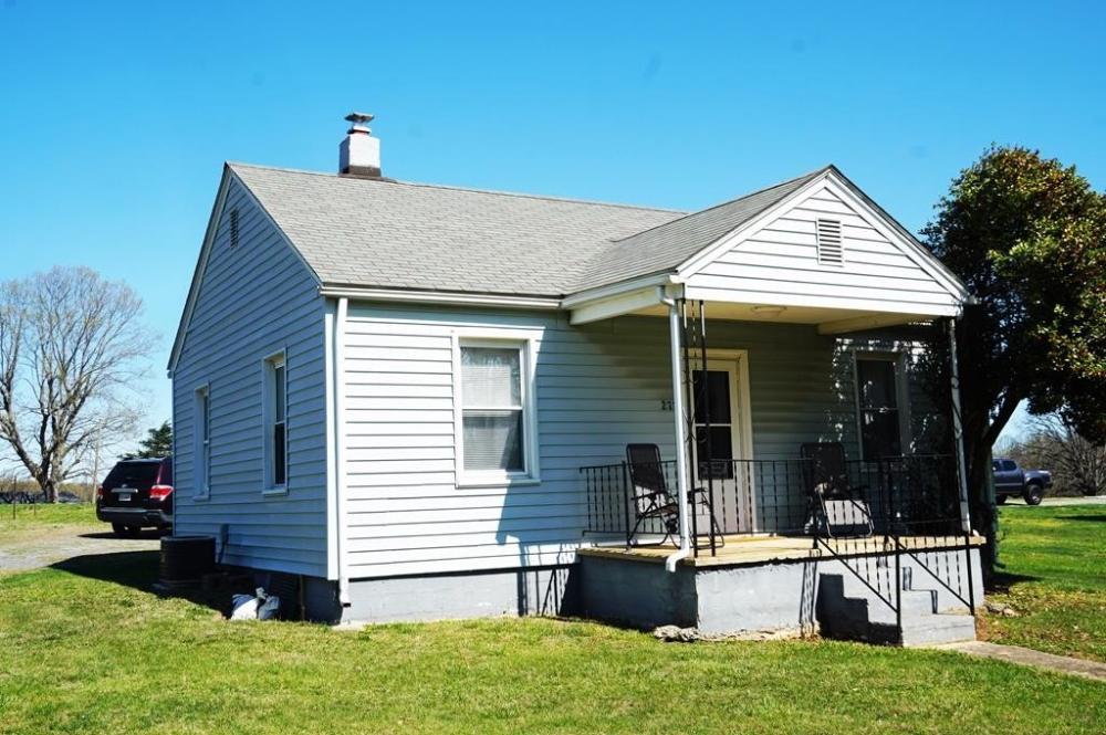 Currently Displayed Property Photo