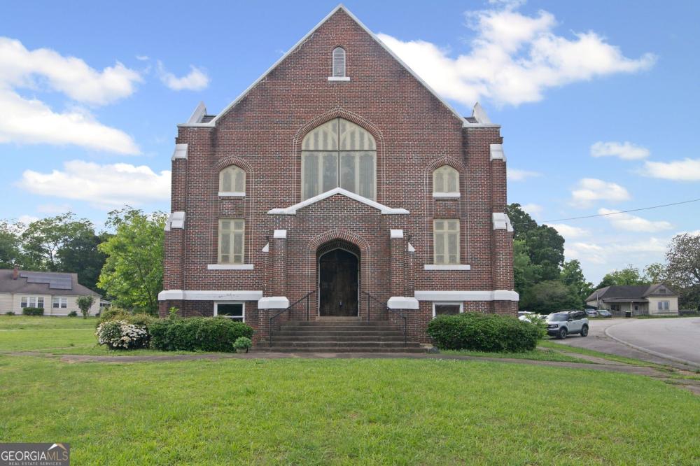 Currently Displayed Property Photo