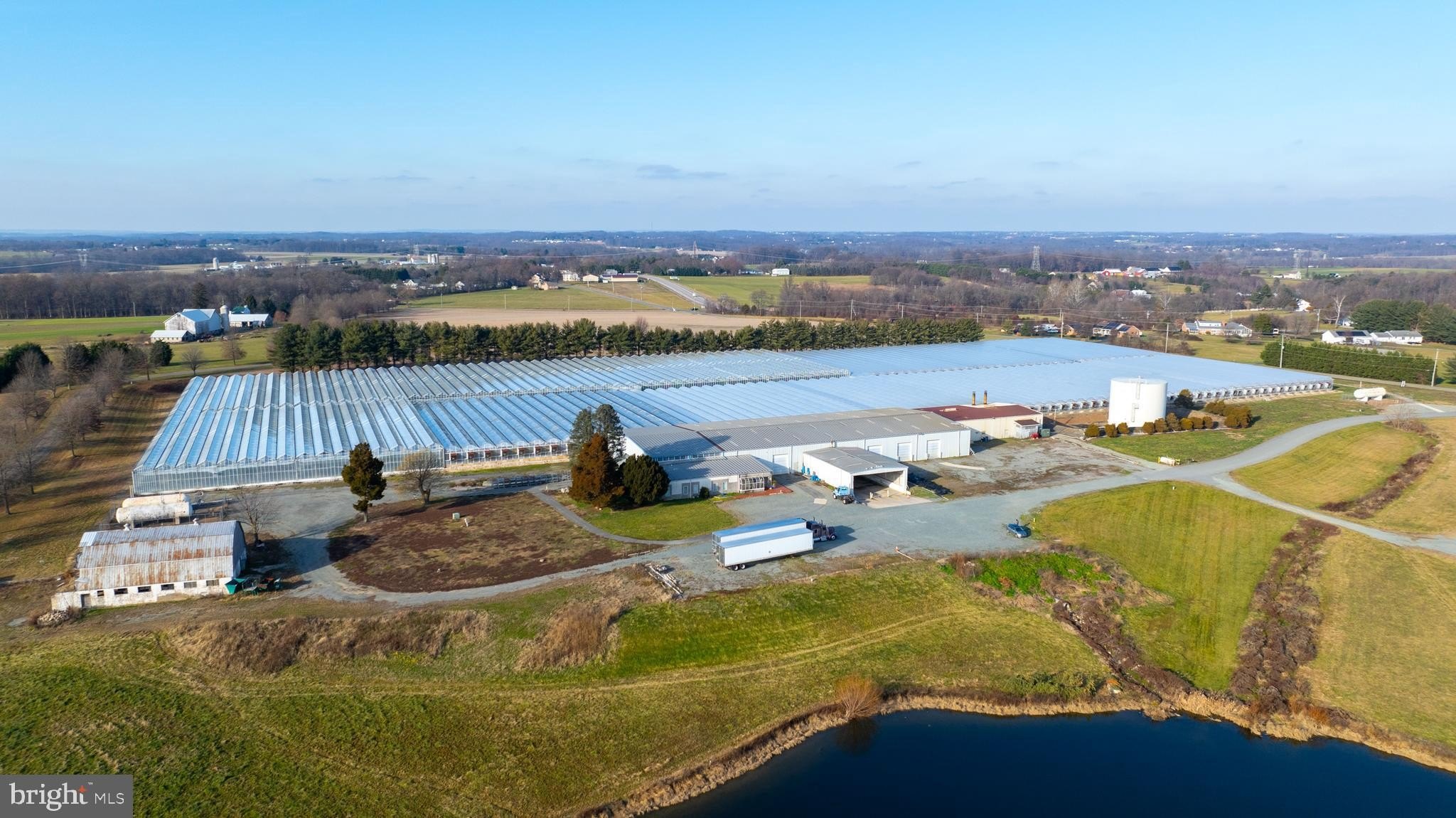 Currently Displayed Property Photo