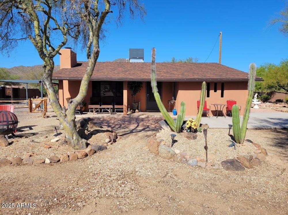 Currently Displayed Property Photo