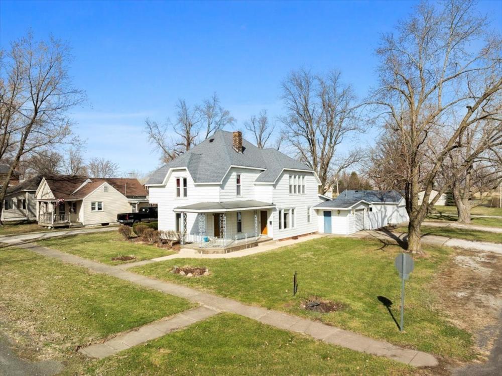 Currently Displayed Property Photo