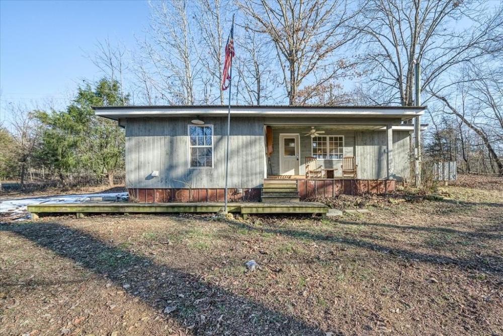 Currently Displayed Property Photo
