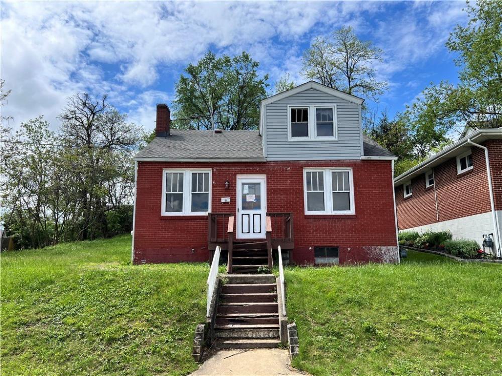 Currently Displayed Property Photo