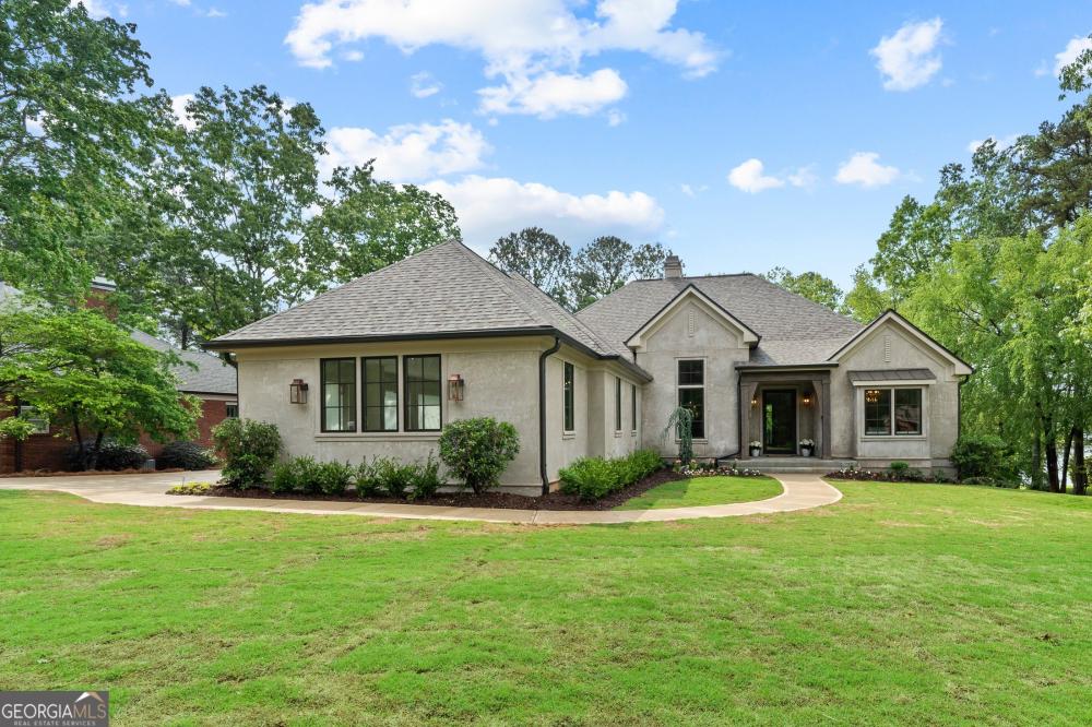 Currently Displayed Property Photo