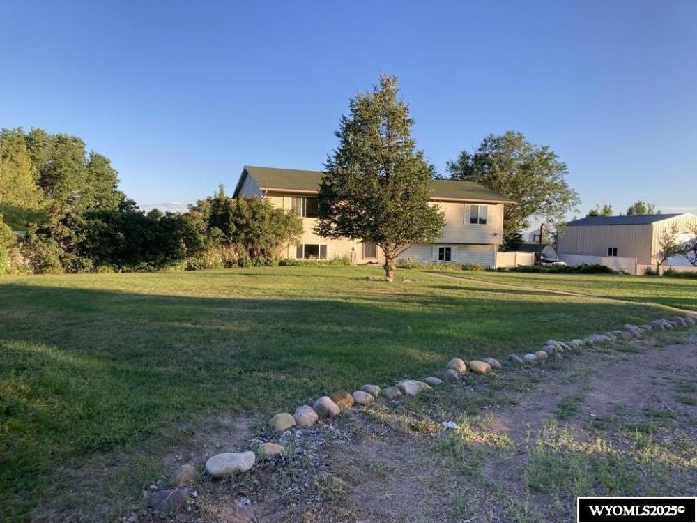 Currently Displayed Property Photo