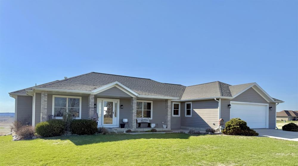 Currently Displayed Property Photo