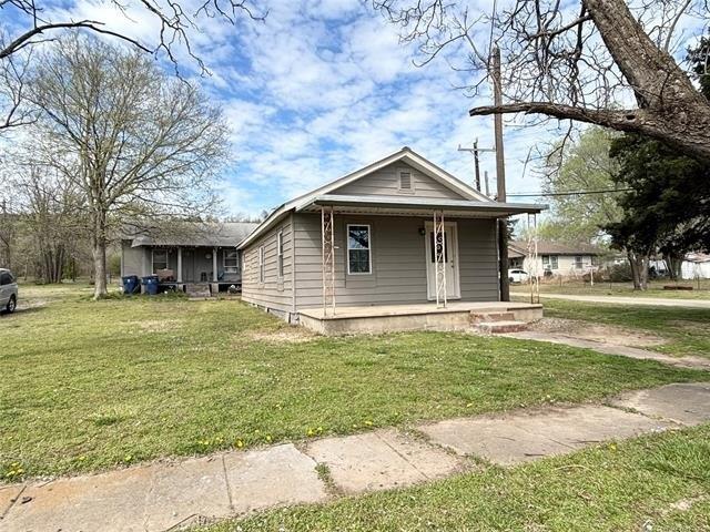 Currently Displayed Property Photo