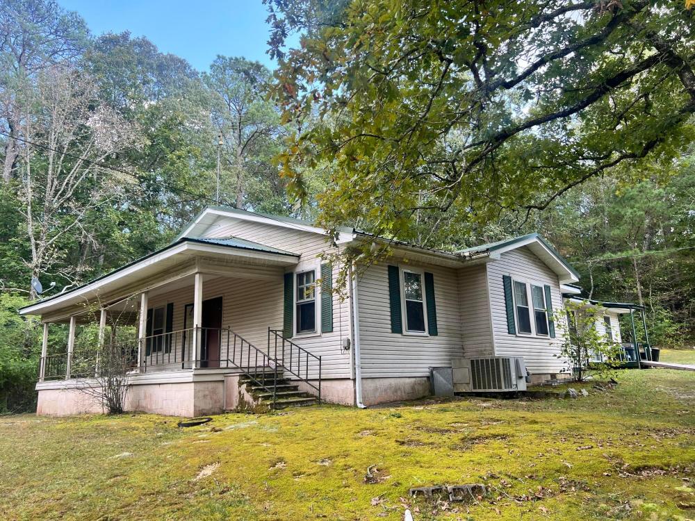 Currently Displayed Property Photo