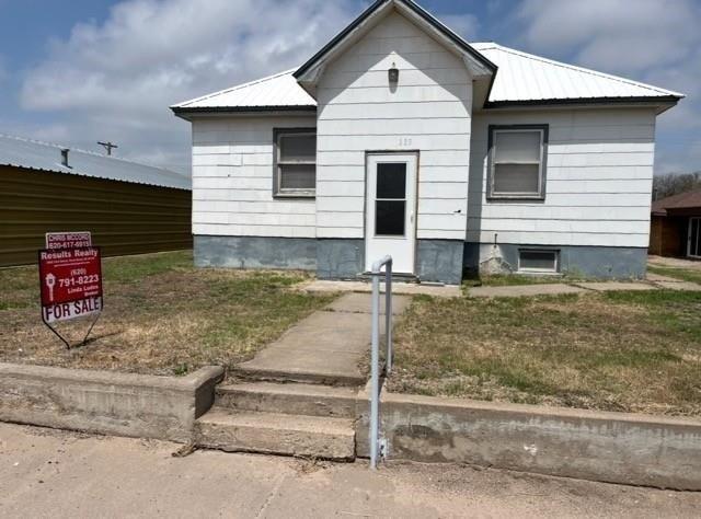 Currently Displayed Property Photo