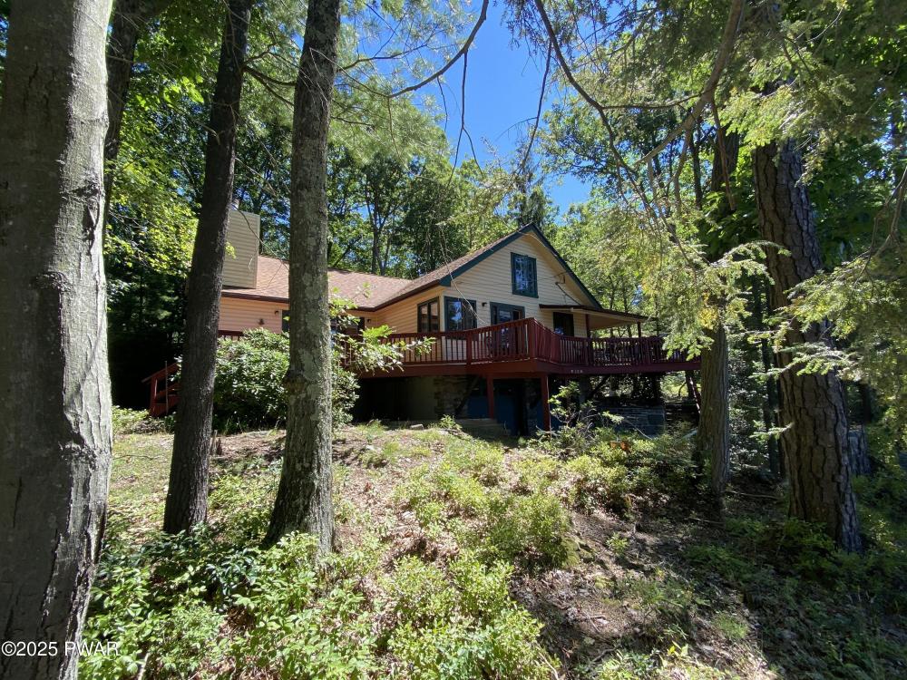 Currently Displayed Property Photo