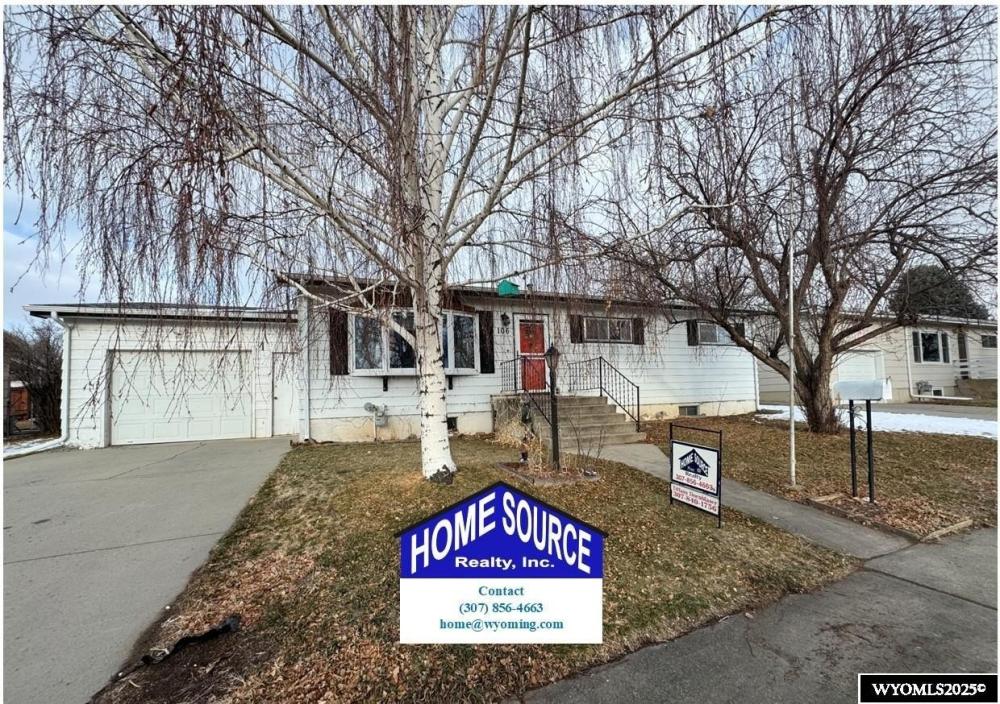 Currently Displayed Property Photo