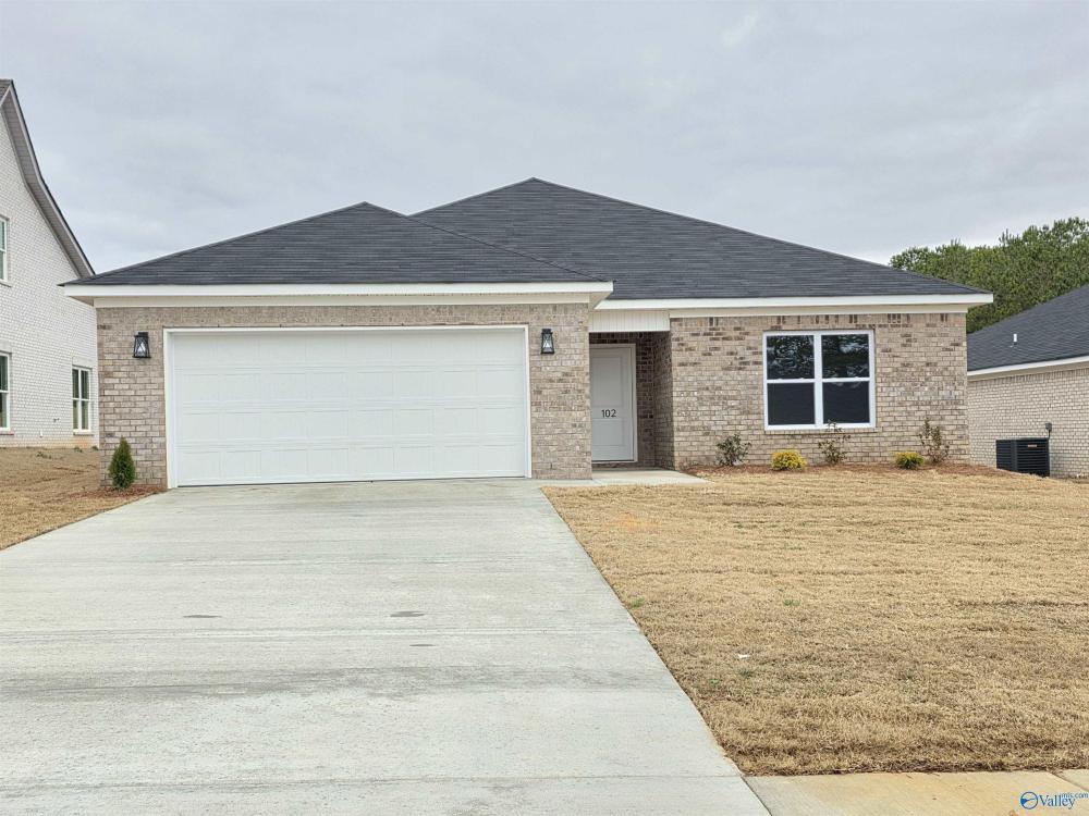Currently Displayed Property Photo