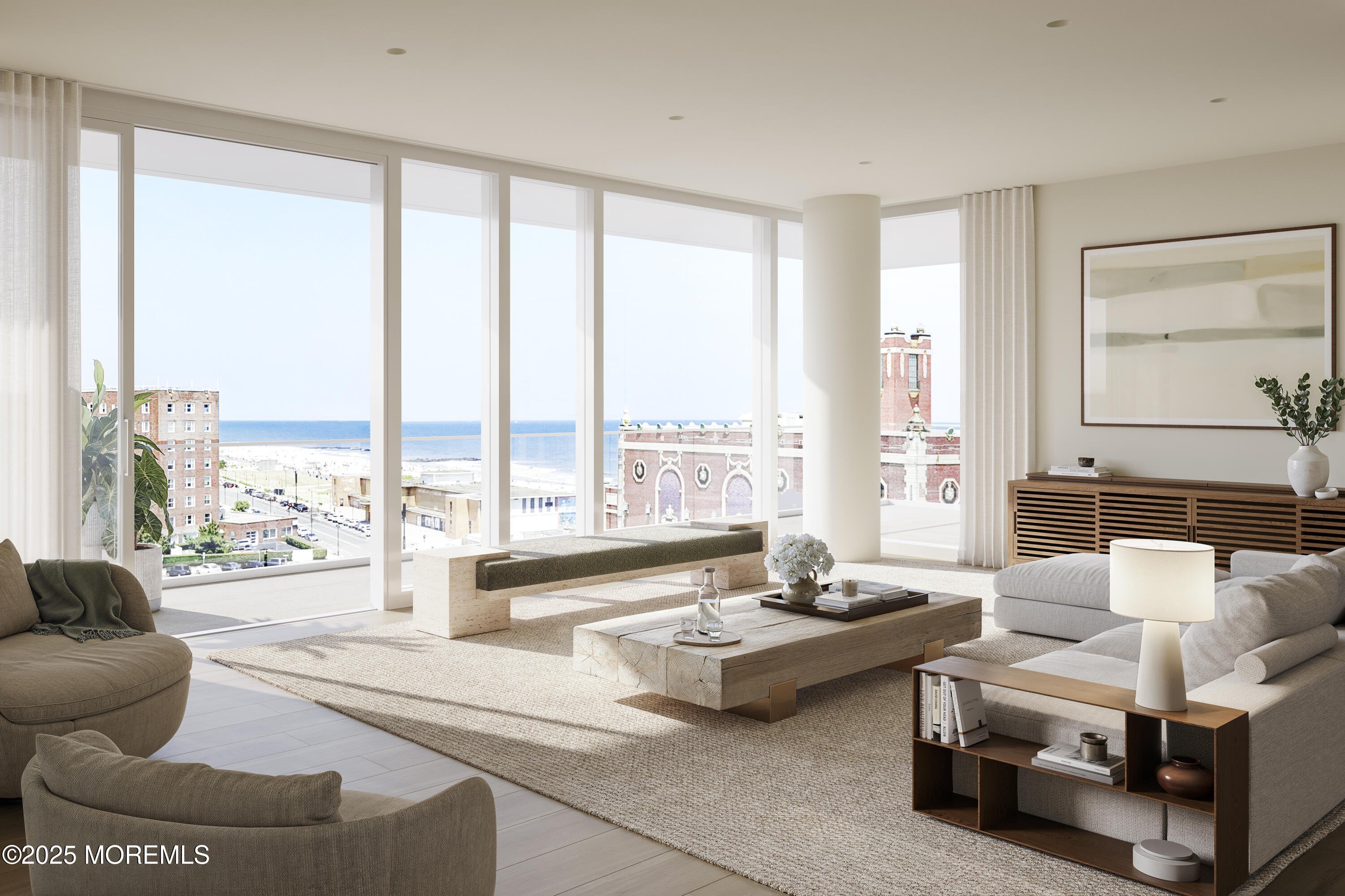 Currently Displayed Property Photo