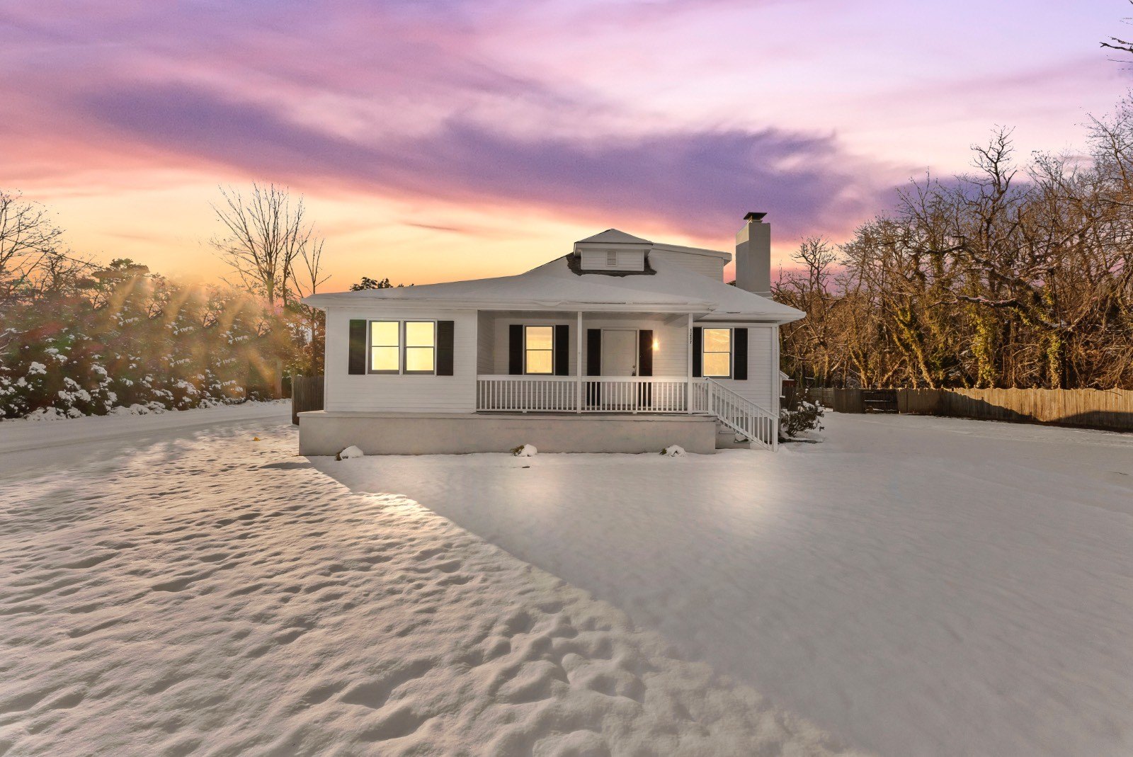 Currently Displayed Property Photo