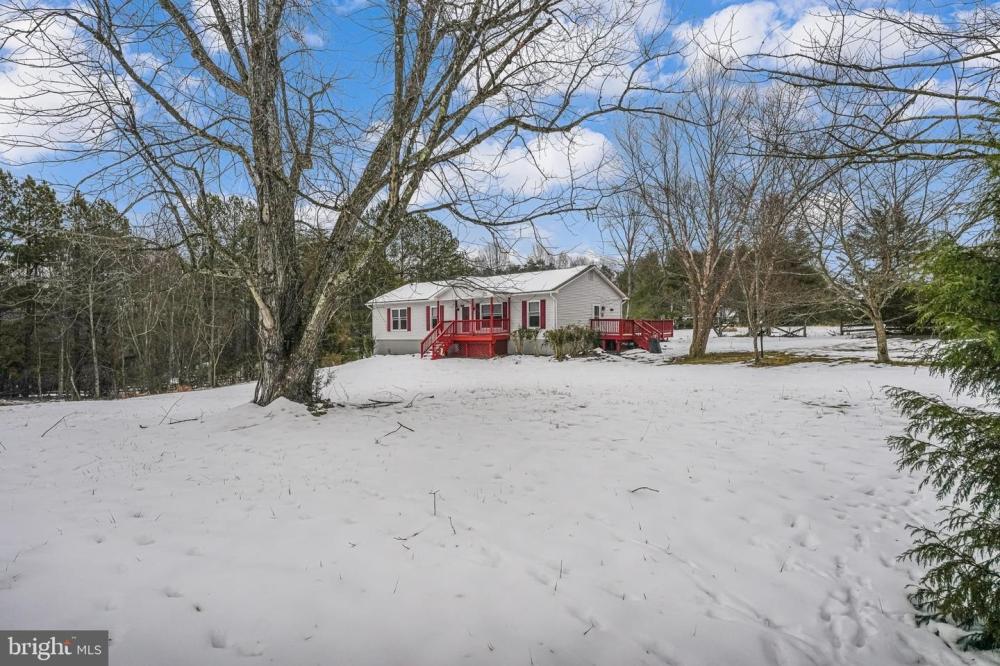 Currently Displayed Property Photo