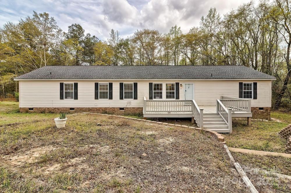 Currently Displayed Property Photo
