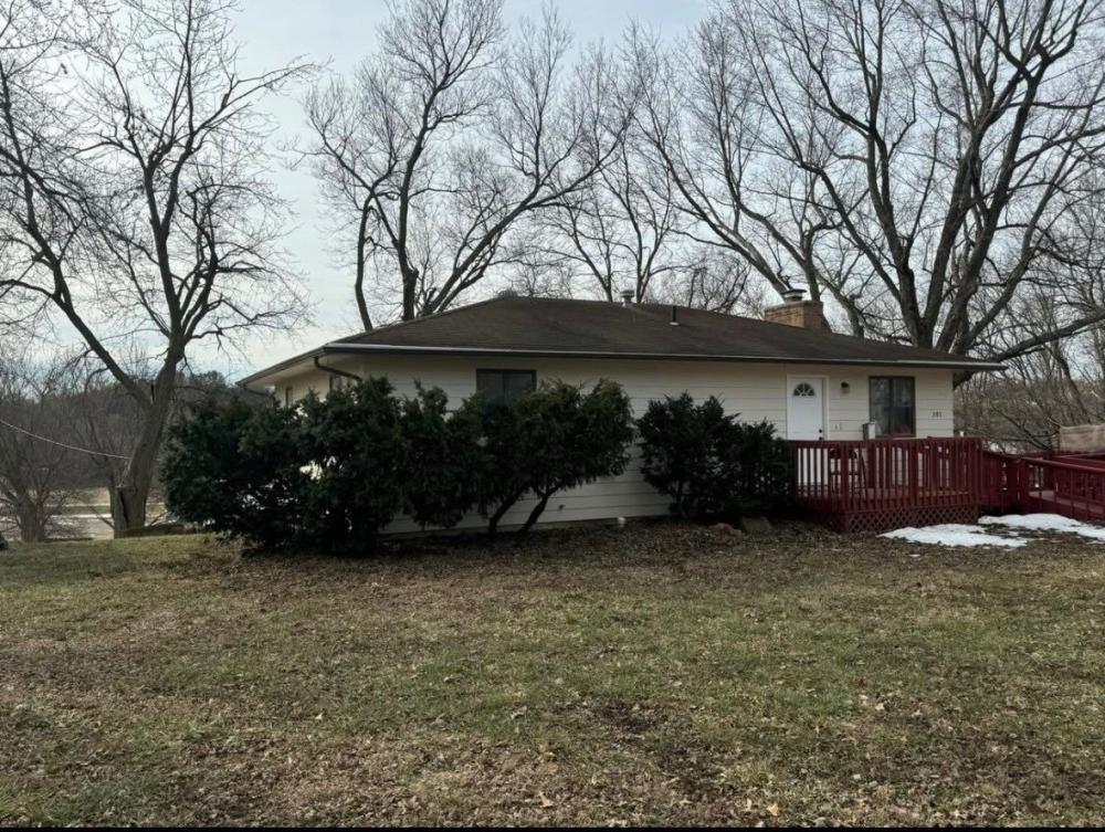 Currently Displayed Property Photo