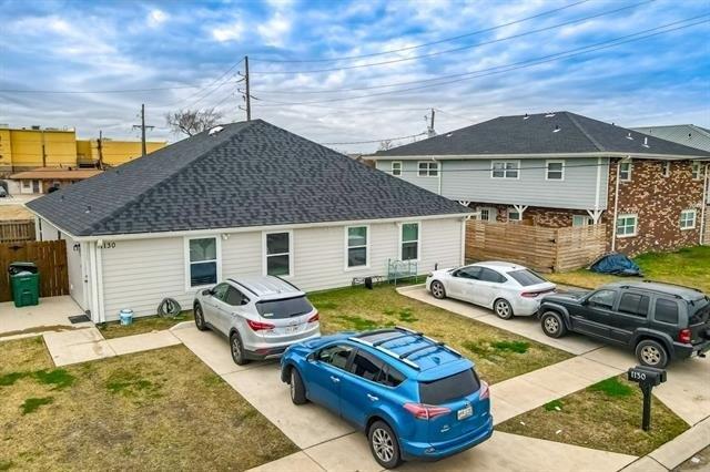 Currently Displayed Property Photo