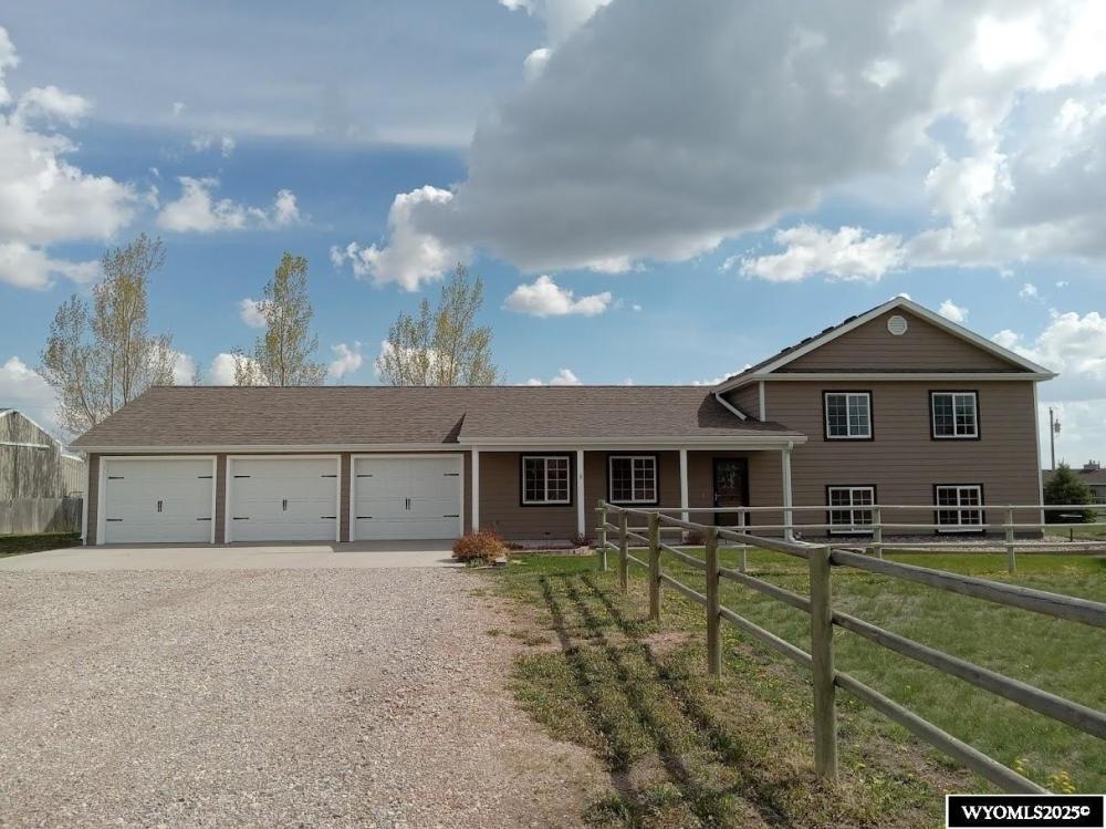 Currently Displayed Property Photo