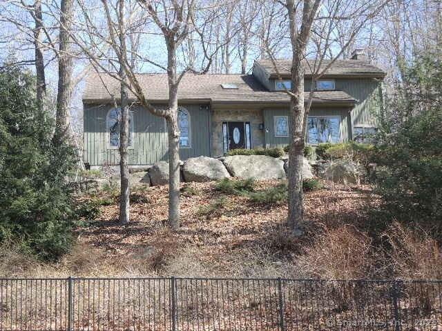 Currently Displayed Property Photo