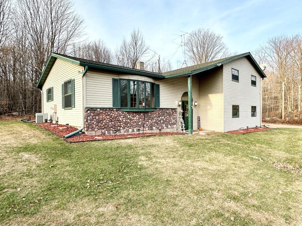 Currently Displayed Property Photo