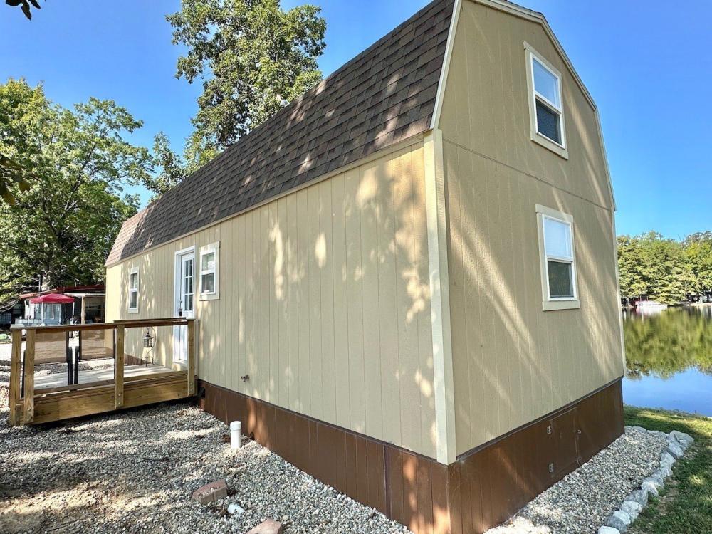 Currently Displayed Property Photo