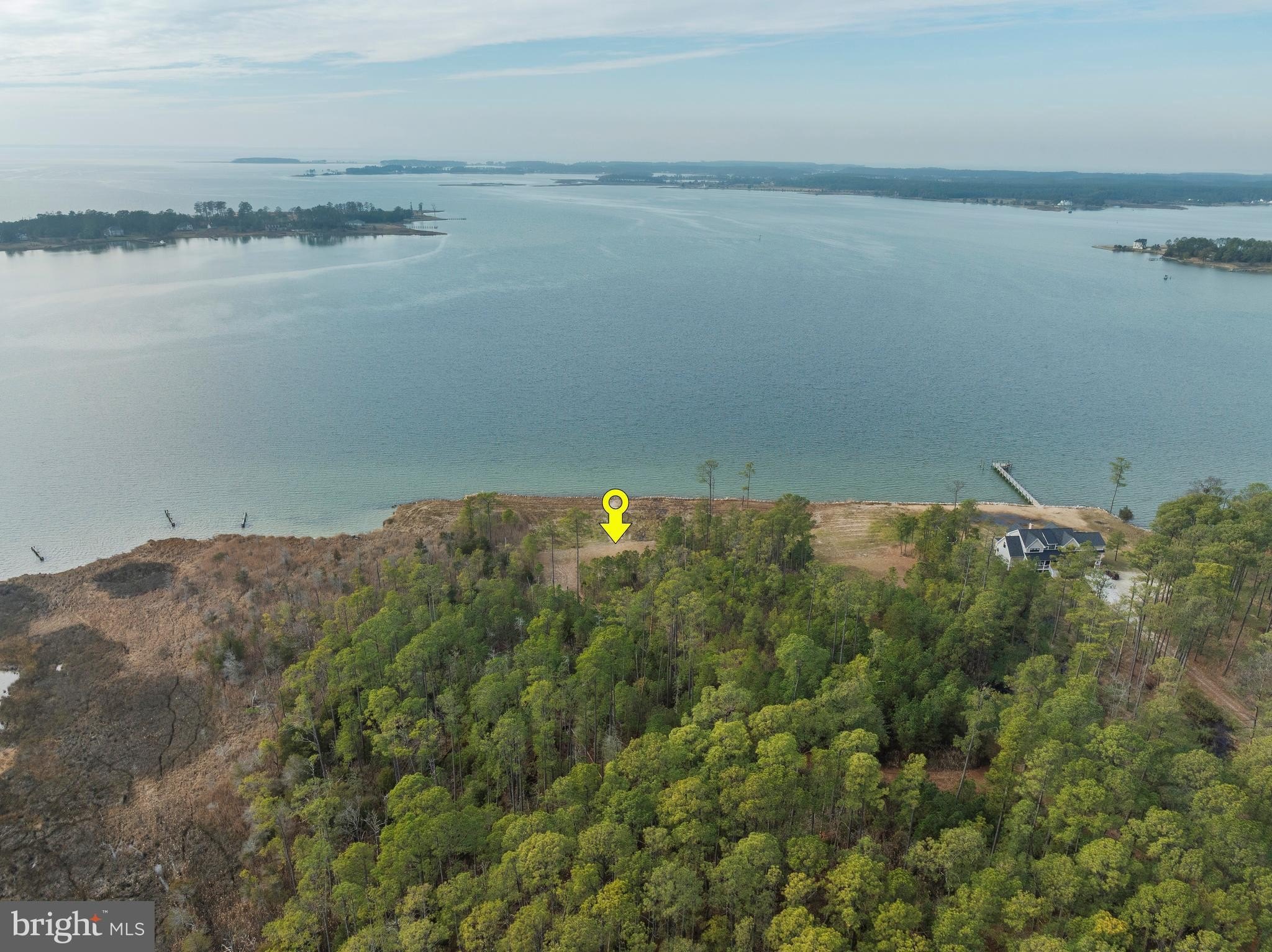 Currently Displayed Property Photo