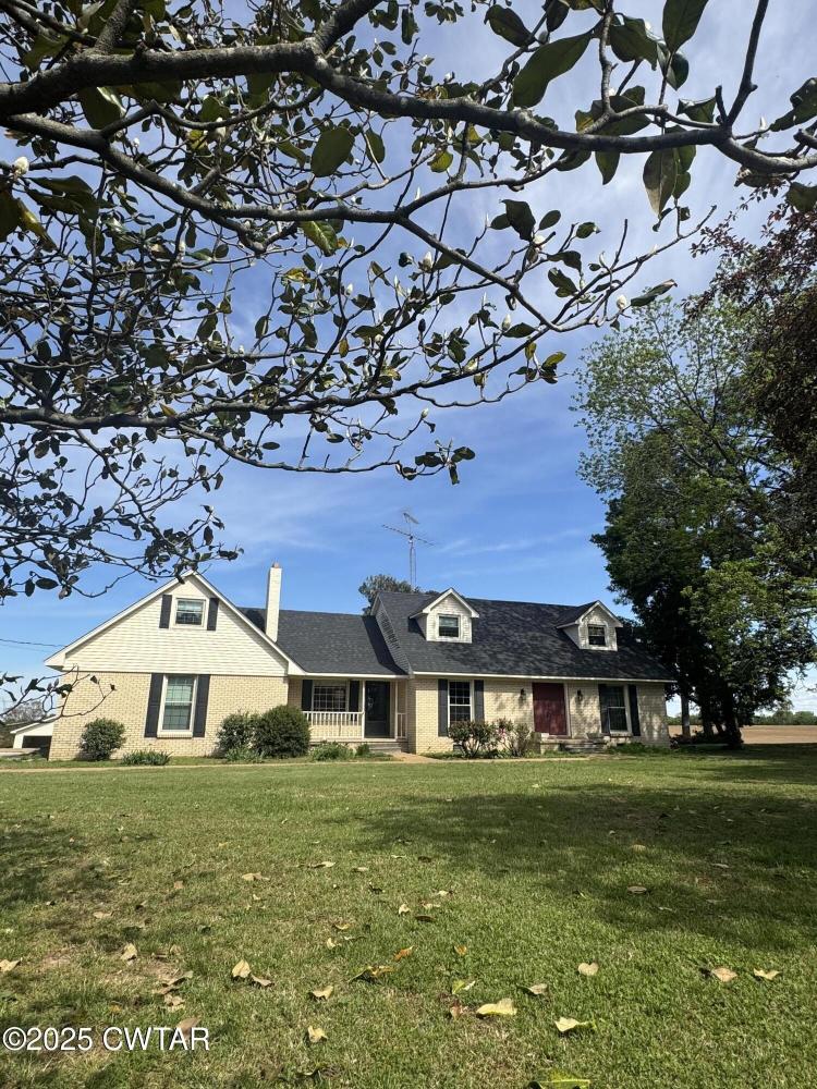 Currently Displayed Property Photo