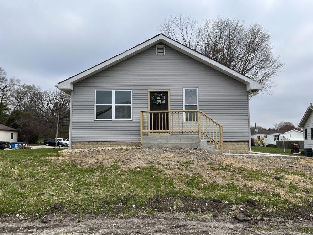 Currently Displayed Property Photo