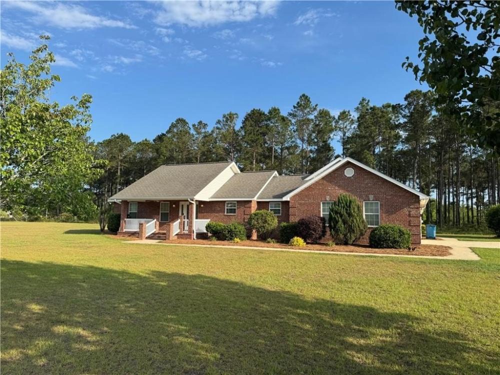 Currently Displayed Property Photo