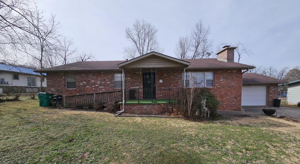 Currently Displayed Property Photo