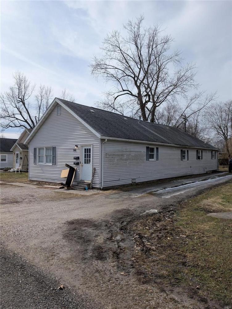 Currently Displayed Property Photo