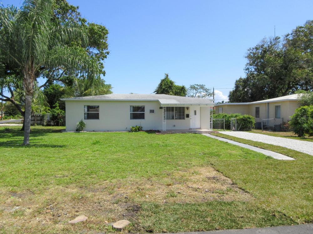 Currently Displayed Property Photo