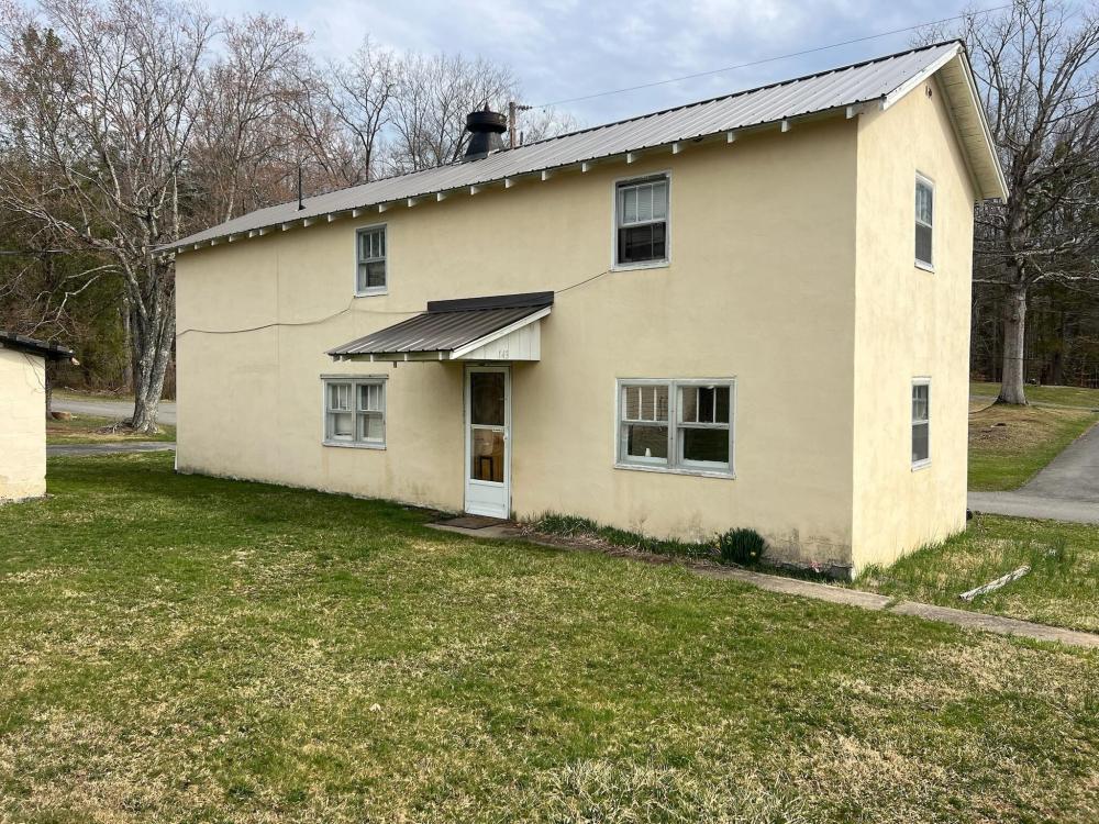 Currently Displayed Property Photo