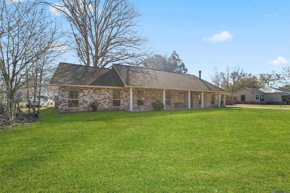 Currently Displayed Property Photo