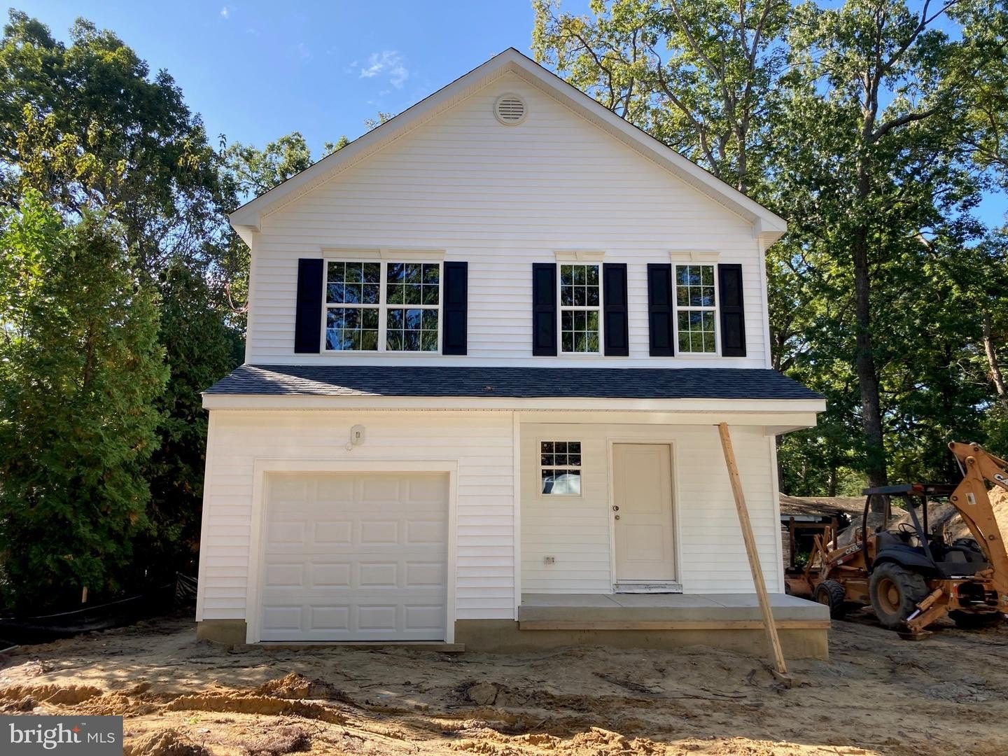 Currently Displayed Property Photo