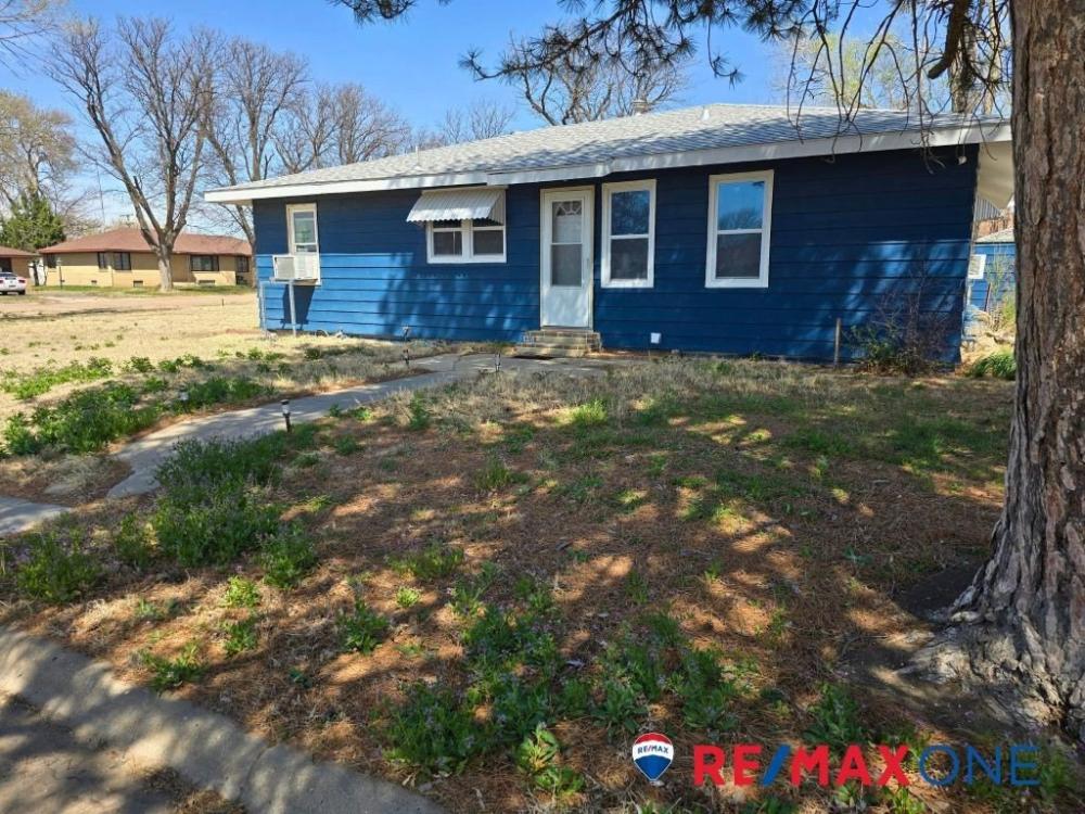 Currently Displayed Property Photo