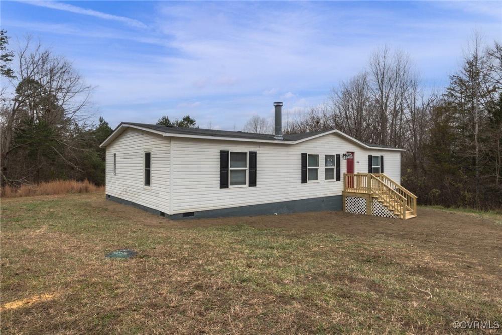 Currently Displayed Property Photo