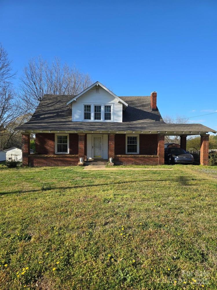 Currently Displayed Property Photo