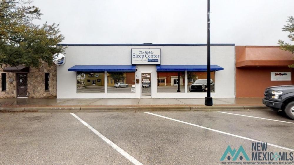 Currently Displayed Property Photo