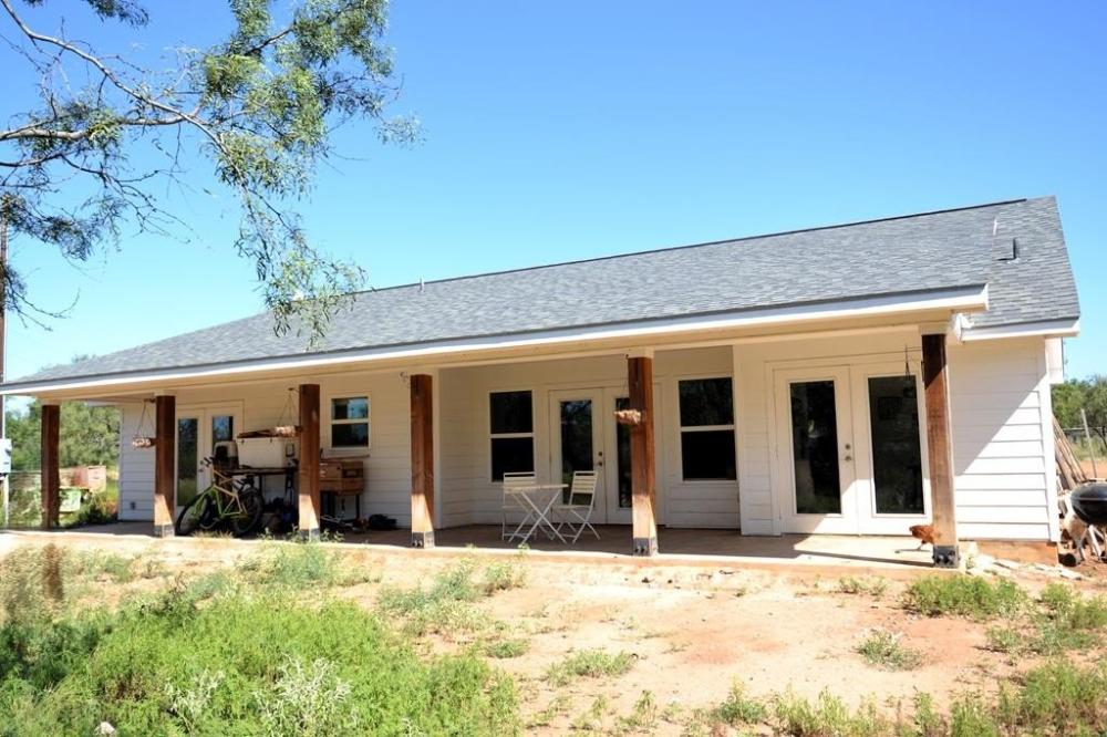 Currently Displayed Property Photo