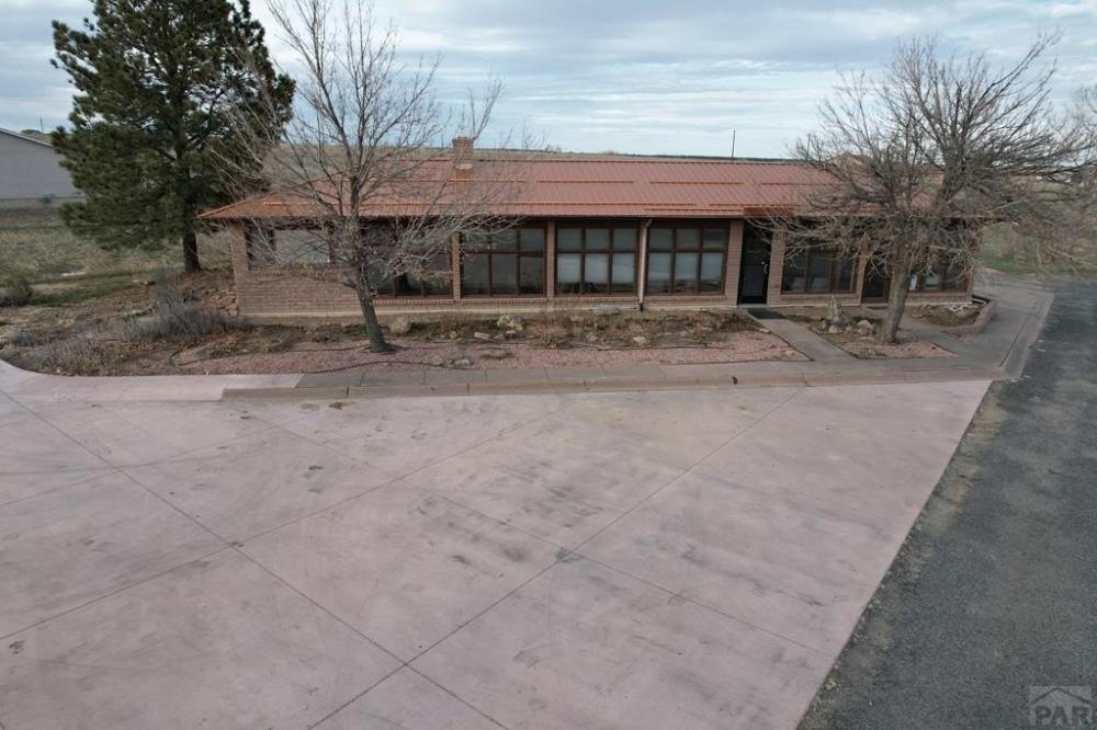 Currently Displayed Property Photo