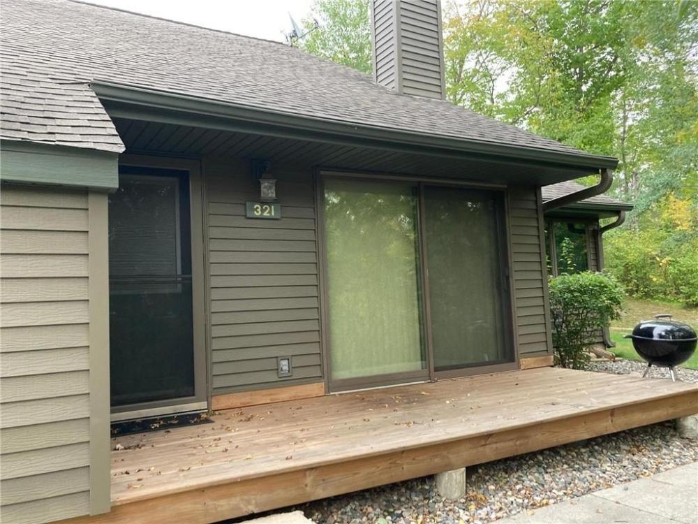 Currently Displayed Property Photo