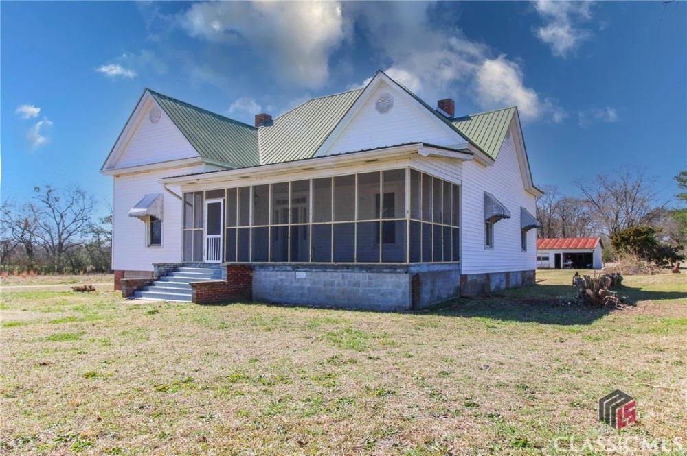 Currently Displayed Property Photo