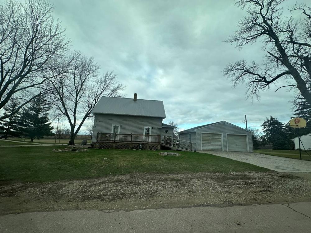Currently Displayed Property Photo