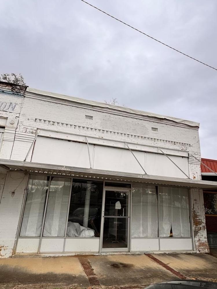 Currently Displayed Property Photo