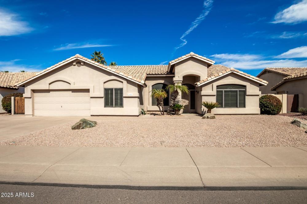 Currently Displayed Property Photo