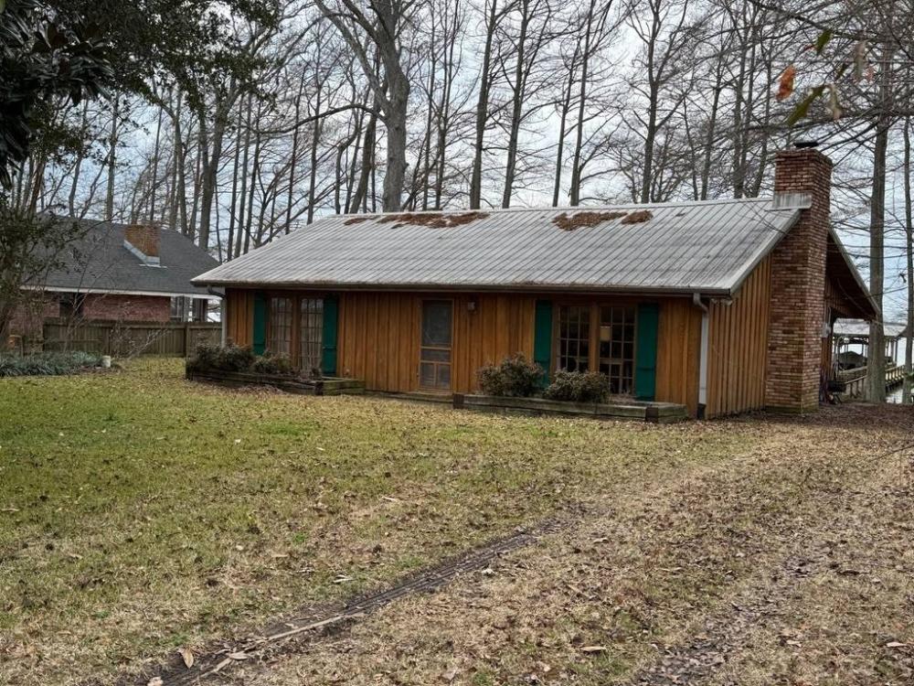 Currently Displayed Property Photo